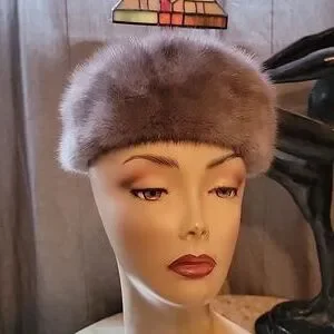 Mink SilverBlue  Pillbox Hat vtge French Room | Accessories | Mink Silverblue Pillbox Hat Vtge  main image 2